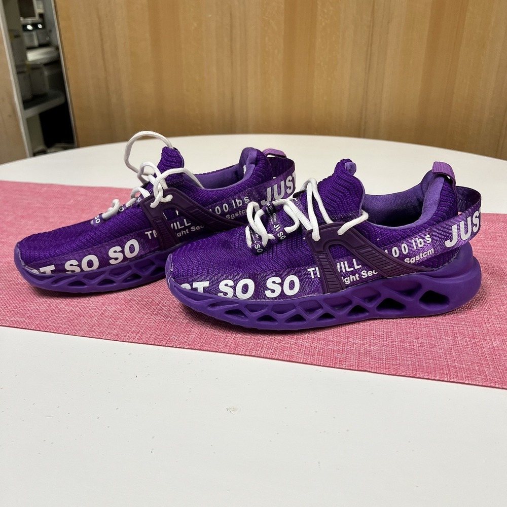 Just So‎ So EU 38 Athletic/Running Shoes in Purple